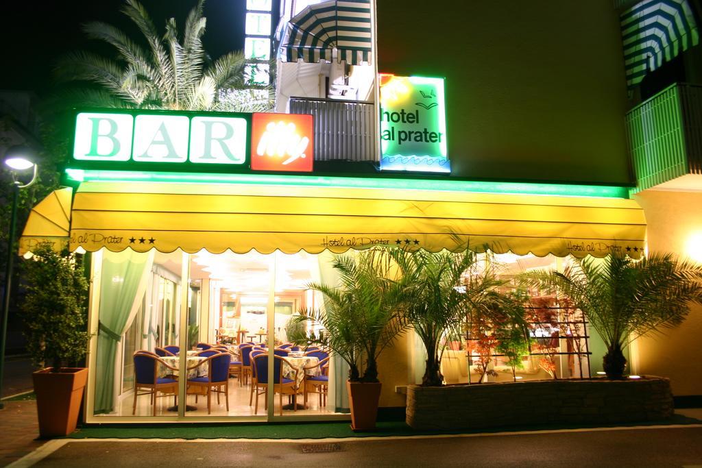 Hotel Al Prater ลินญาโน ซับเบียโดโร ภายนอก รูปภาพ