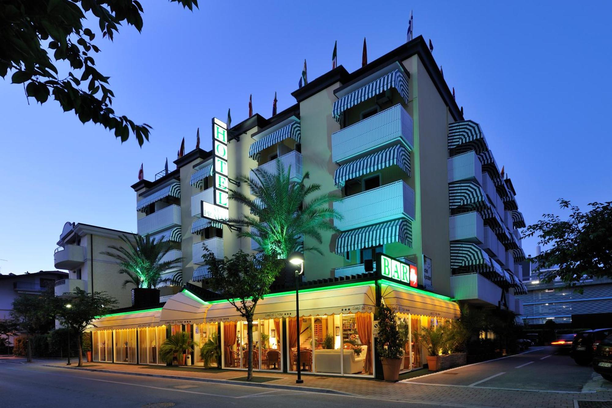 Hotel Al Prater ลินญาโน ซับเบียโดโร ภายนอก รูปภาพ